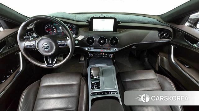Kia Stinger id 4417238 из Кореи 17