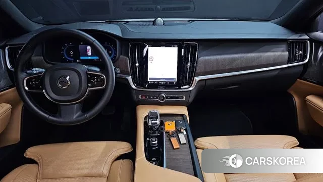 Volvo V90 Cross-Country id 3279447 из Кореи 17