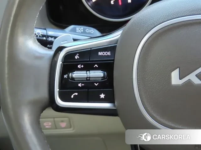 Kia Carnival 4th generation id 3545670 из Кореи 17