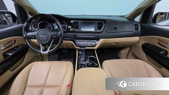 Kia The New Carnival id 4751300 из Кореи 17