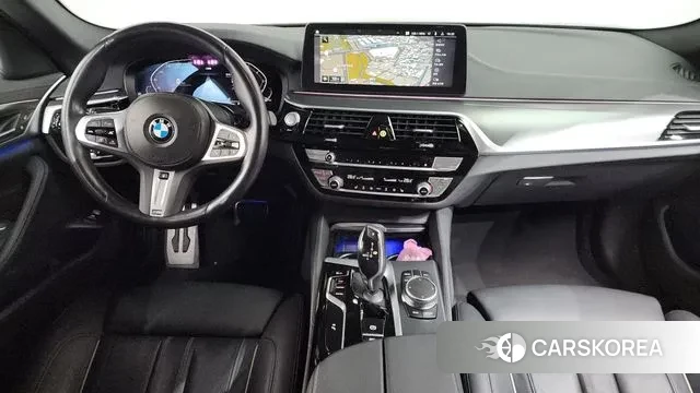 BMW 5 Series (G30) id 3576881 из Кореи 17