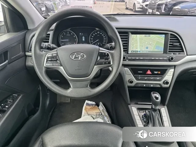 Hyundai Avante AD id 2973549 из Кореи 14