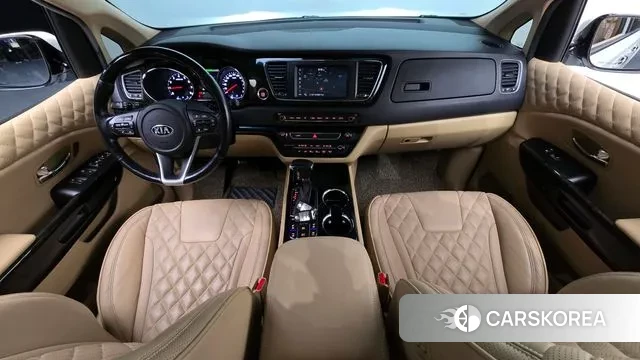 Kia The New Carnival id 3631889 из Кореи 17