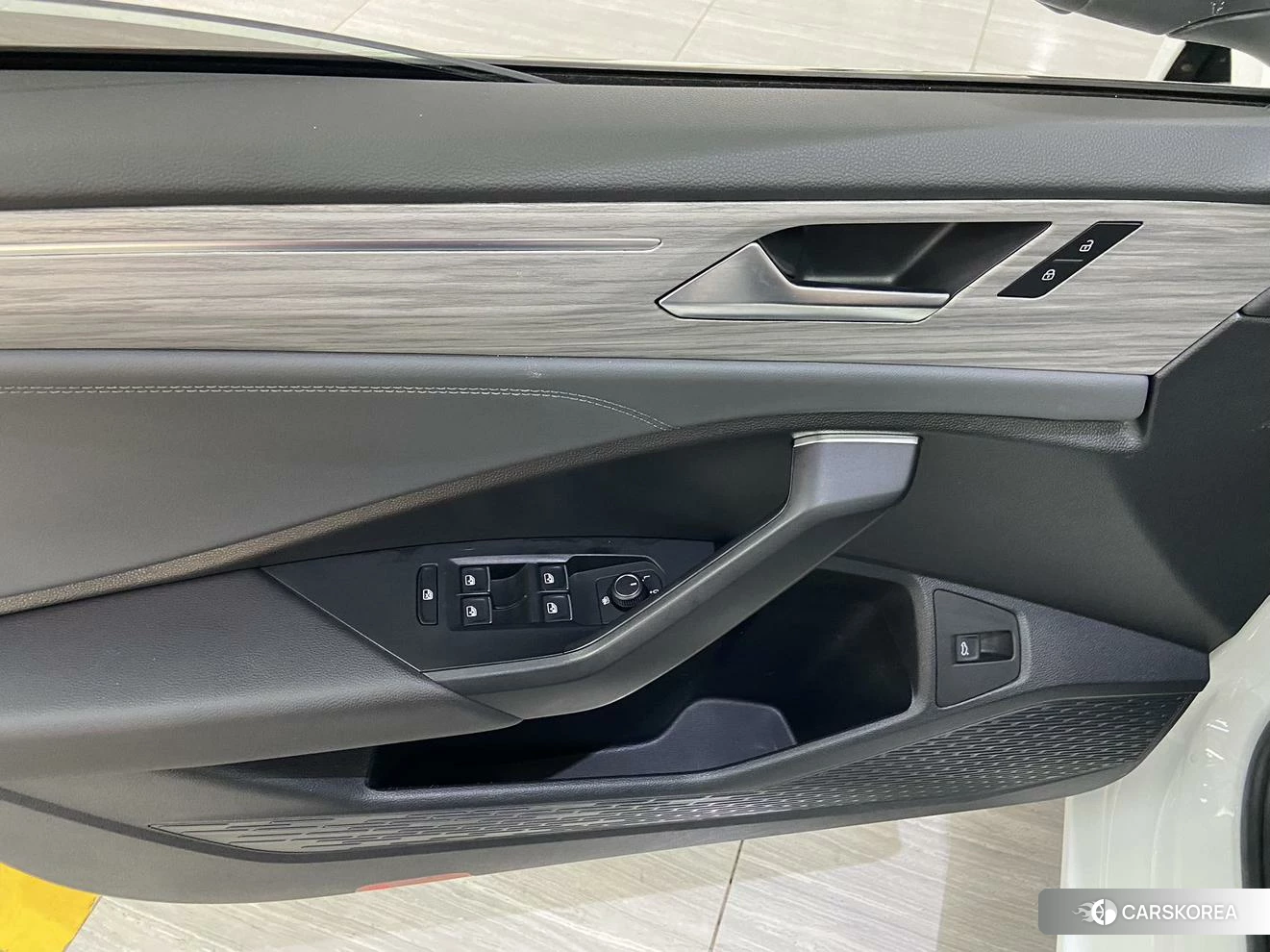 Volkswagen Sagitar id 4513813 из Китая 20