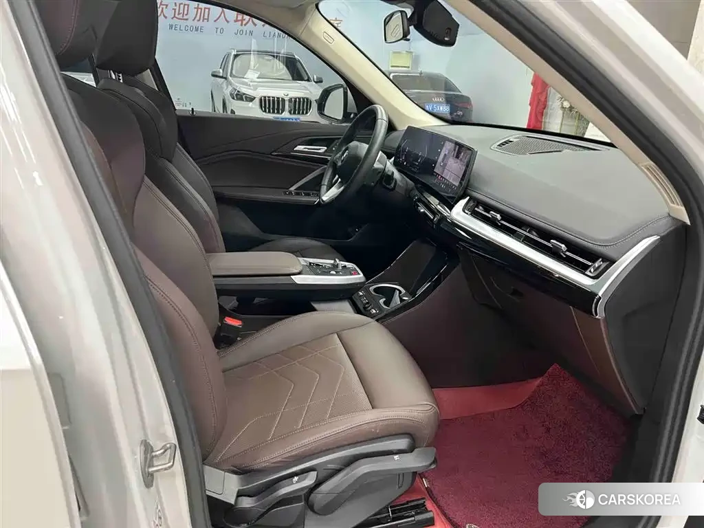 BMW X1 id 4628967 из Китая 22