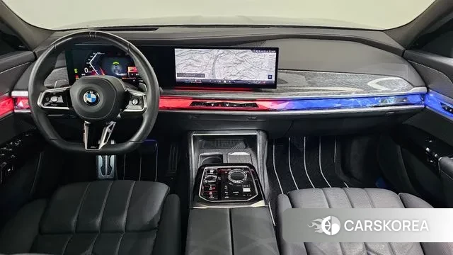 BMW 7 Series (G70) id 3353972 из Кореи 17