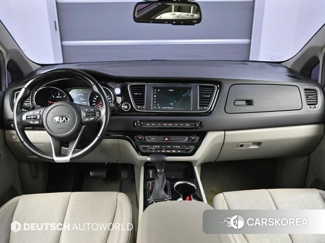 Kia The New Carnival id 4378154 из Кореи 17