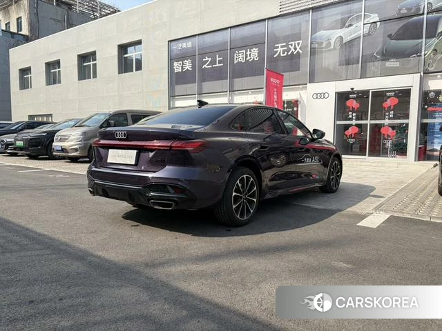 Audi A5L id 4259393 из Китая 7
