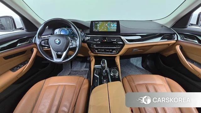 BMW 5 Series (G30) id 4678030 из Кореи 17