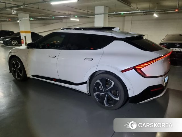 Kia EV6 id 3904139 из Кореи 17