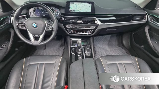 BMW 5 Series (G30) id 3873952 из Кореи 17