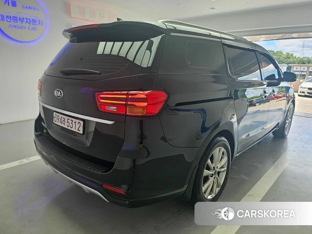 Kia The New Carnival id 3861435 из Кореи 17