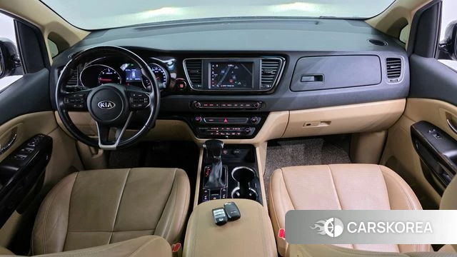 Kia The New Carnival id 4310771 из Кореи 17