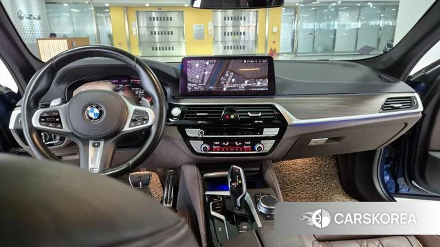 BMW 5 Series (G30) id 4446166 из Кореи 17