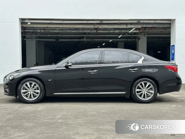Infiniti Q50L id 4222384 из Китая 14