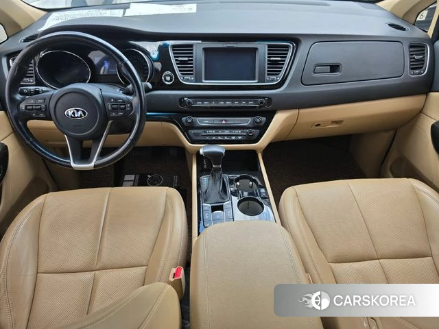 Kia The New Carnival id 4647330 из Кореи 17
