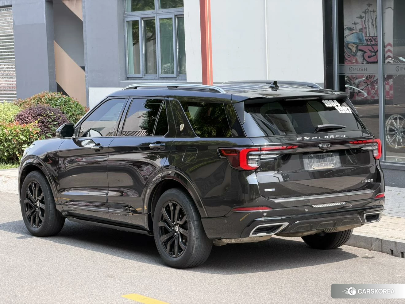 Ford Explorer id 4440429 из Китая 17