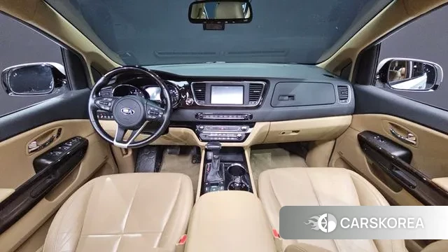 Kia The New Carnival id 3692694 из Кореи 17