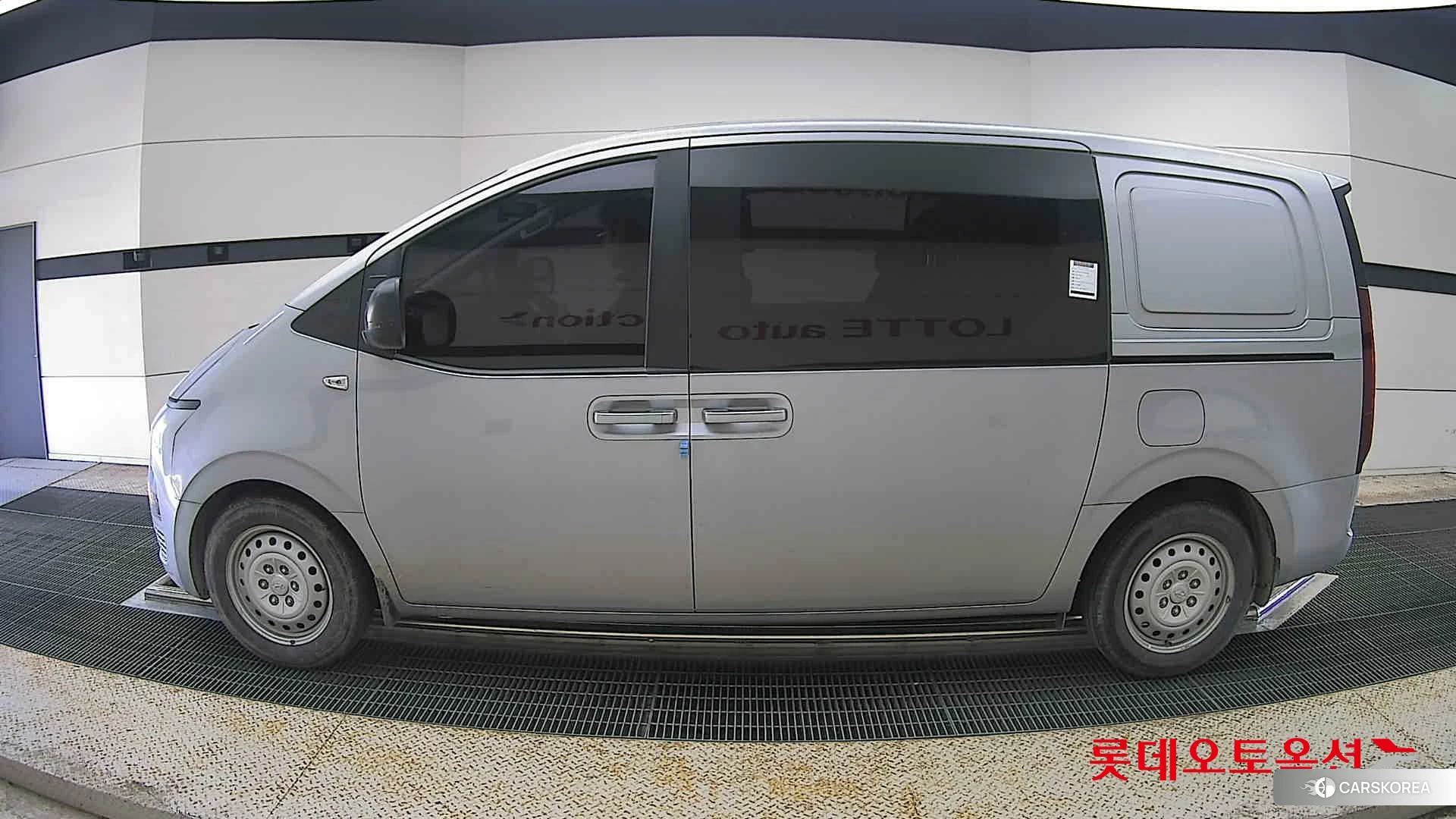 Hyundai Staria id 4296745 из Кореи 34