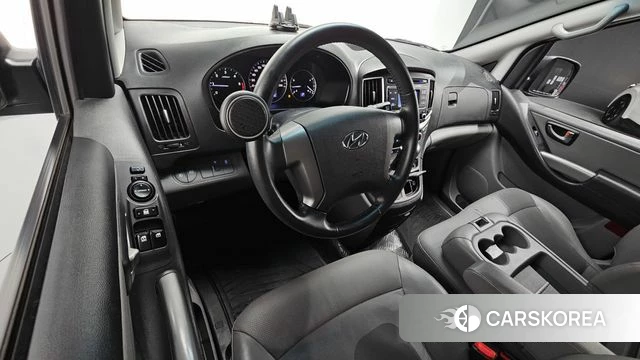 Hyundai The New Grand Starex id 4632747 из Кореи 27