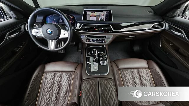 BMW 7 Series (G11) id 4202683 из Кореи 33