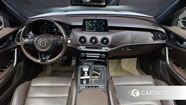 Kia Stinger id 3449731 из Кореи 17