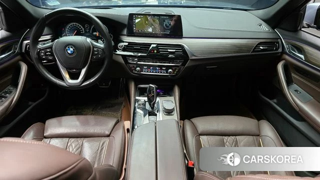 BMW 5 Series (G30) id 3861871 из Кореи 17