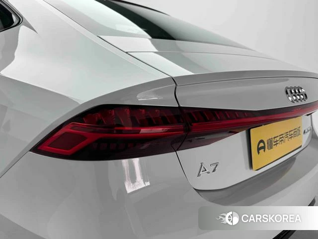 Audi A7 id 4260401 из Китая 17