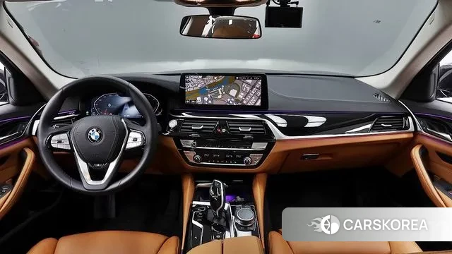 BMW 5 Series (G30) id 3098111 из Кореи 17