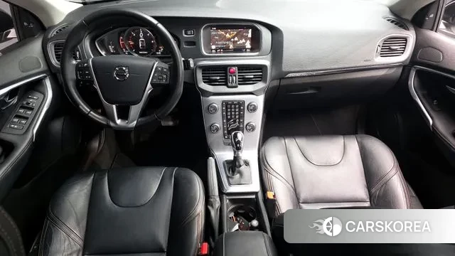 Volvo V40 Cross-Country id 3760771 из Кореи 17