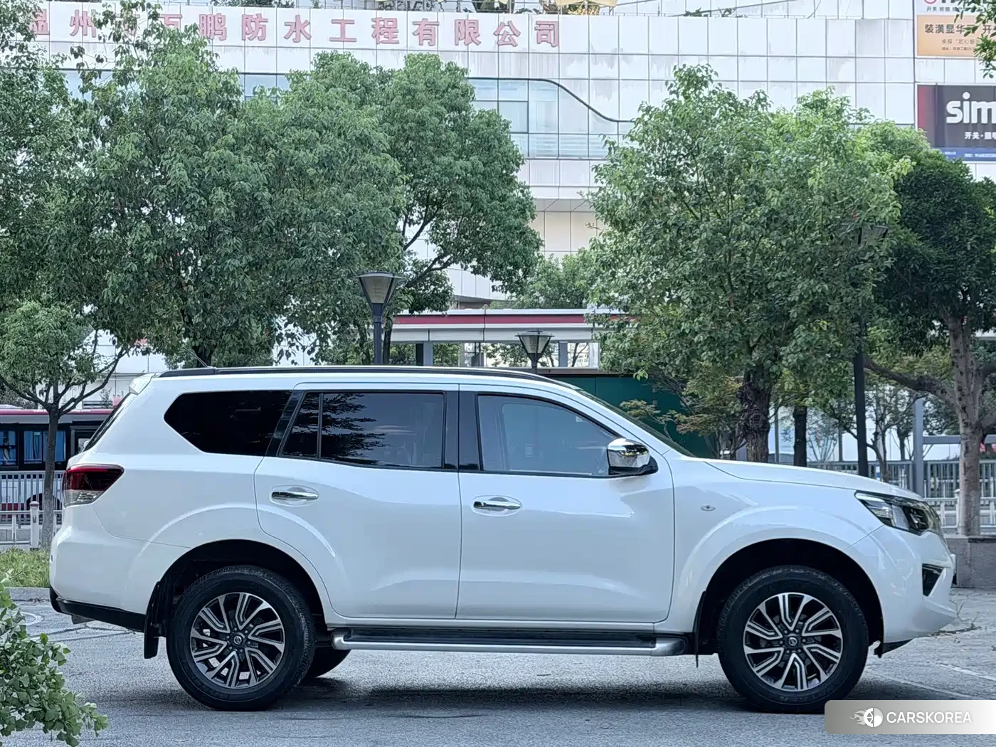 Nissan Terra id 4679808 из Китая 13