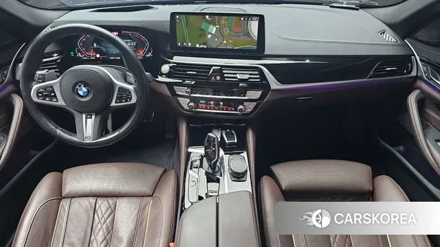 BMW 5 Series (G30) id 3341986 из Кореи 17