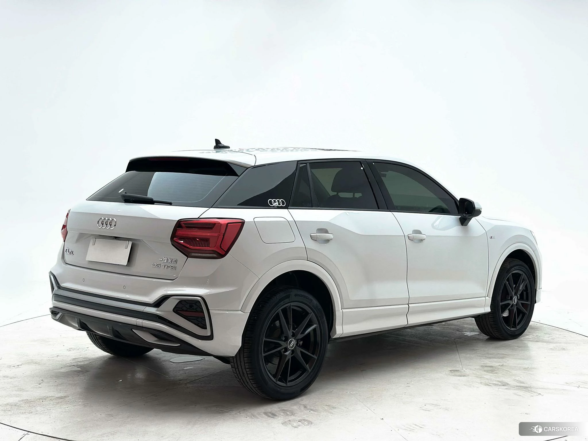 Audi Q2L id 4479618 из Китая 21