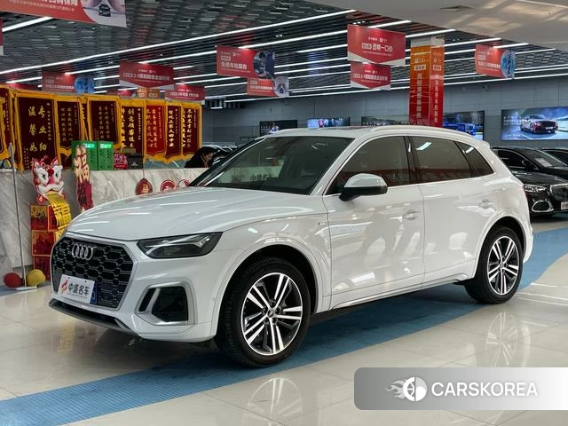 Audi Q5L id 3855983 из Китая 27
