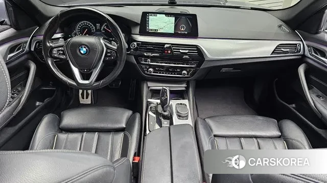 BMW 5 Series (G30) id 3029506 из Кореи 17