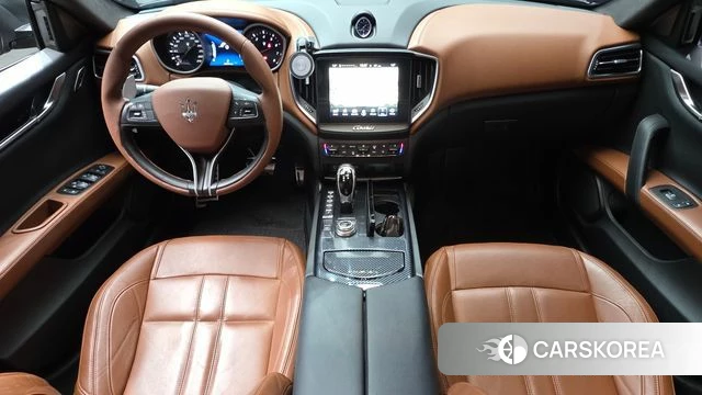 Maserati Ghibli id 4733005 из Кореи 27