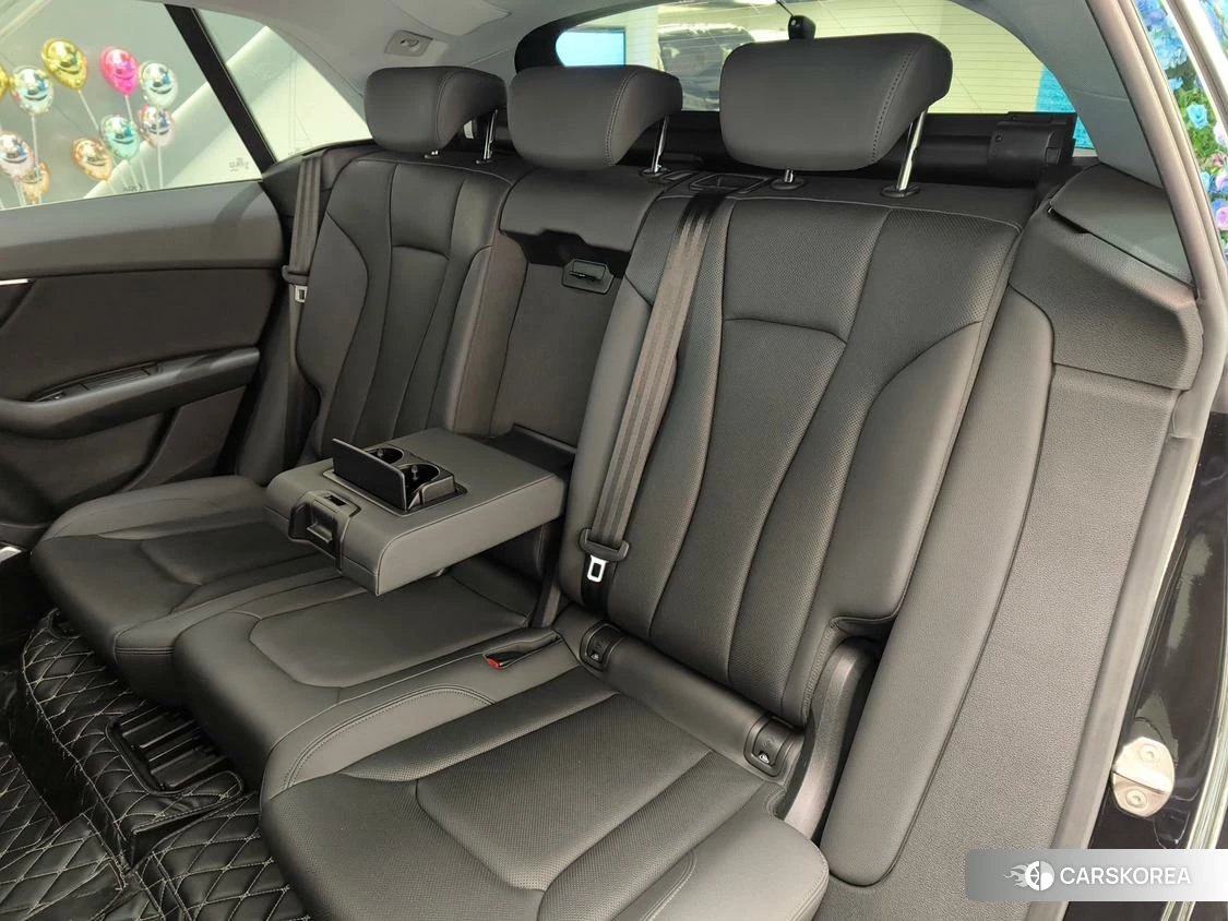 Audi Q8 id 4499034 из Китая 38