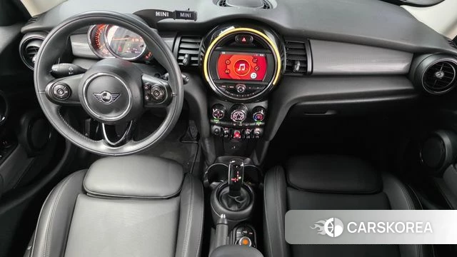 Mini Cooper id 4384293 из Кореи 27