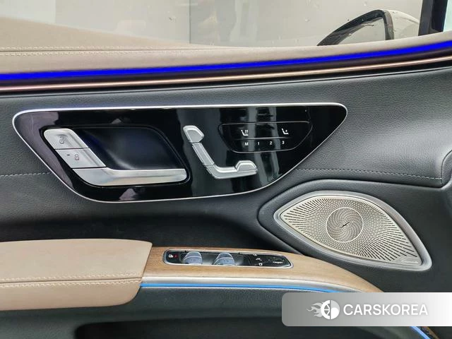 Mercedes-Benz EQS id 4272140 из Китая 17