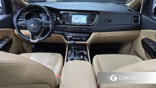 Kia The New Carnival id 3418256 из Кореи 17