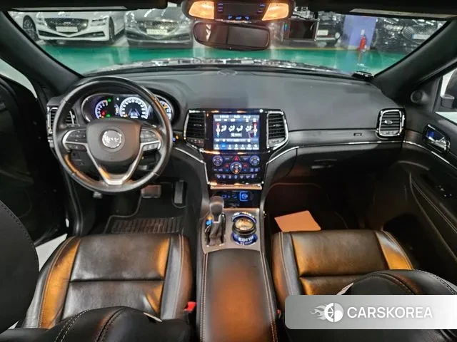 Jeep Grand Cherokee id 3008178 из Кореи 14