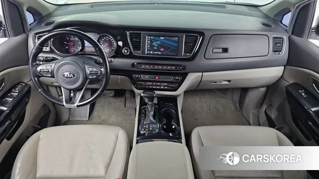 Kia All New Carnival id 3541770 из Кореи 17