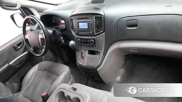 Hyundai The New Grand Starex id 3935773 из Кореи 17