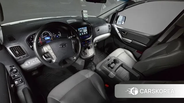 Hyundai The New Grand Starex id 3454661 из Кореи 17