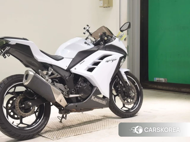 Kawasaki NINJA 300 2013 из Японии, фото 3