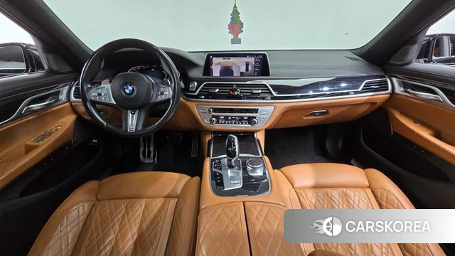 BMW 7 Series (G11) id 4501972 из Кореи 17