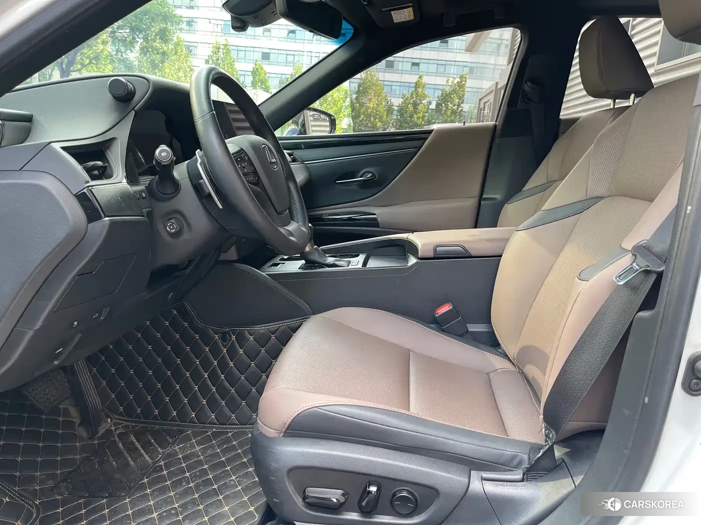Lexus ES id 4679568 из Китая 21