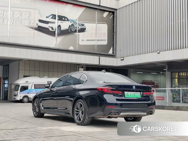BMW 5 series PHEV id 4257328 из Китая 14