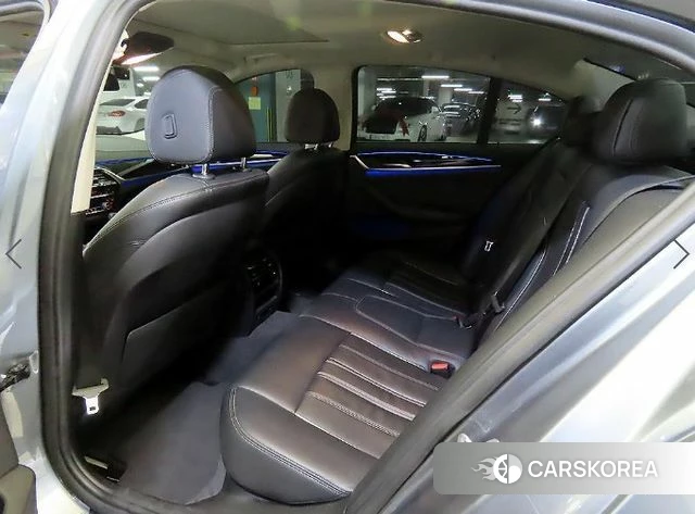 BMW 5 Series (G30) id 4180502 из Кореи 17