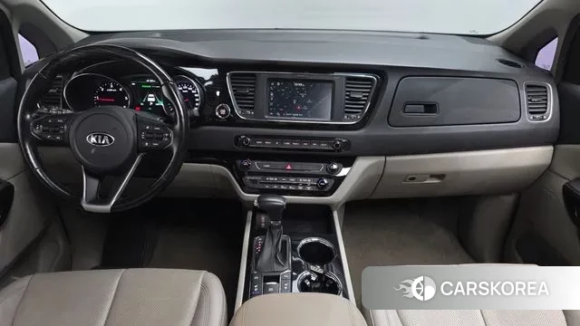 Kia All New Carnival id 3319787 из Кореи 17